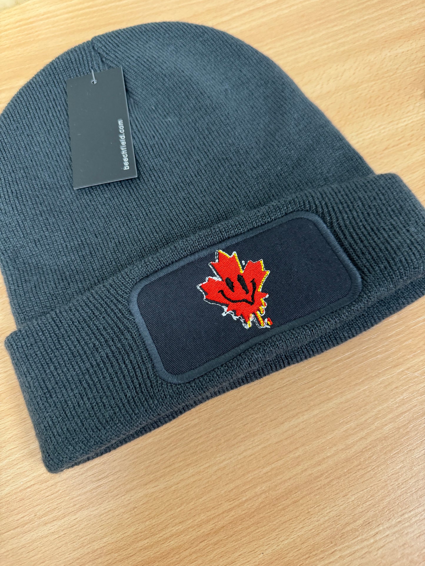 Canadian maple leaf Bennie